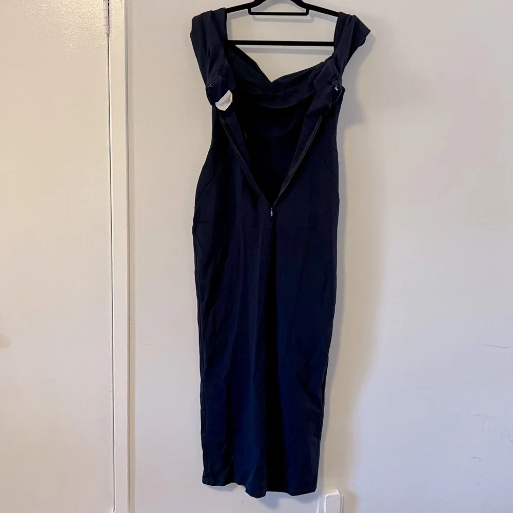 NICHOLAS Ponti Knot Front Off Shoulder Gown in Deep Navy - Picture 5 of 8